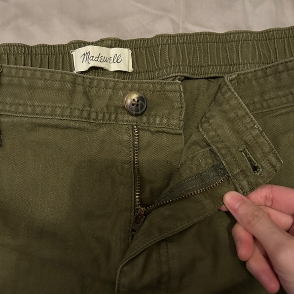 Madewell Army Green Zip-Fly mid rise hunter green shorts Size XL - Picture 5 of 11